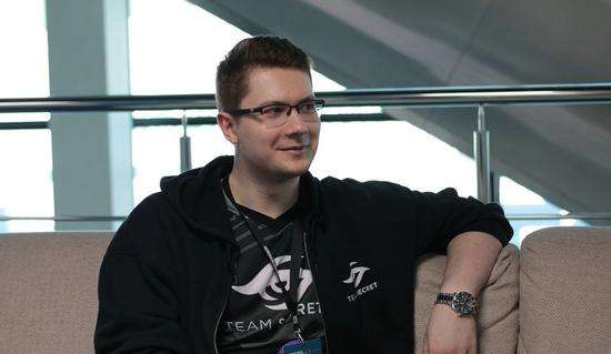 确保球队在 确保球队在