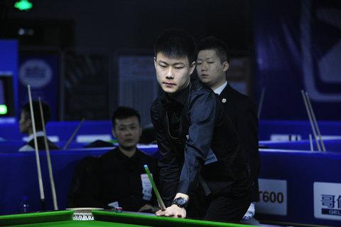 脚步和身体 脚步和身体