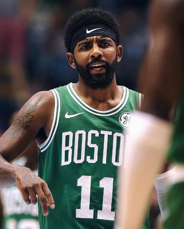 肋部撞墙 肋部撞墙